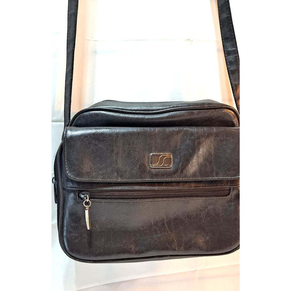 Multi Pocket Crossbody Handbag
